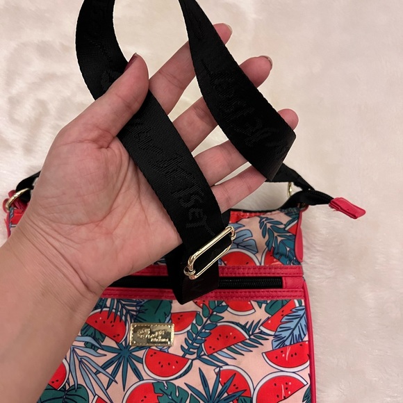 Betsey Johnson Crossbody - Picture 5 of 7